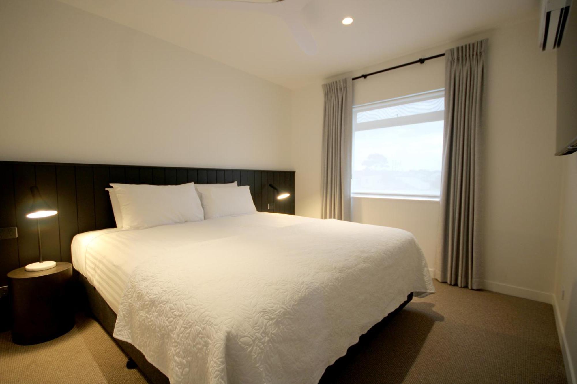 Bermagui Beach Hotel Room photo