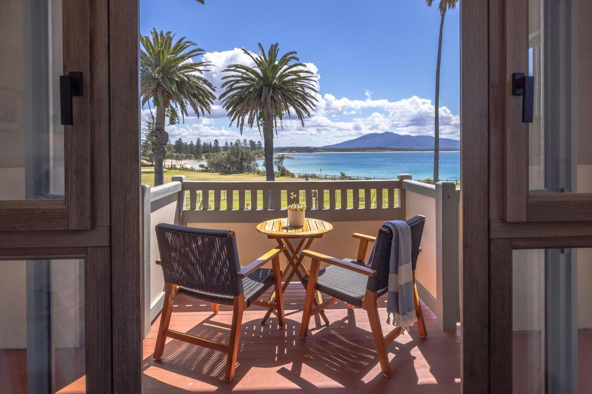 Bermagui Beach Hotel Room photo